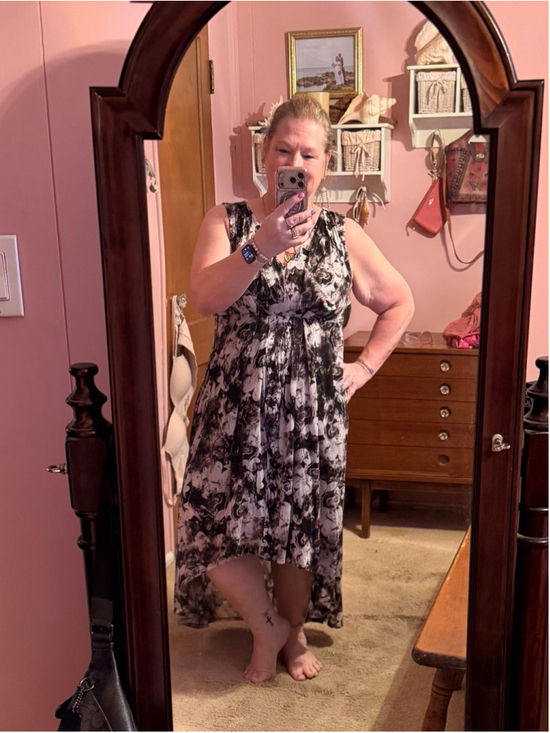 Simply Vera Vera Wang Dresses & Skirts - Simply Vera Vera Wang High Low Dress XL Black White Floral Soo Soft!